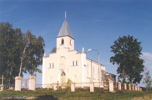 Demenes-katolu-baznica Demenes katoļu baznīca