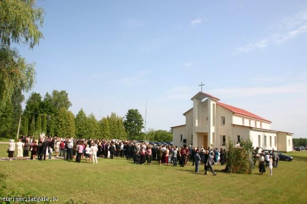 Skilbenu-katolu-baznica Šķilbēnu katoļu baznīca