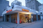 Mūzikas klubs un restorāns Kaļķu vārti atrodas Vecrīgā Līvu laukumā - Kaļķu iela 11a [2526]..