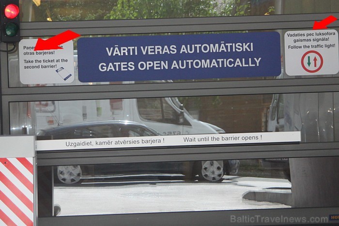 Pirmkārt, latviešu valodā esošie norādījumi SIA «EuroPark Latvia» nav gramatiski korekti [1]