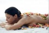 Masāža ar pīlingu un ēterisko eļļu maisīju Aqua Villa SPA