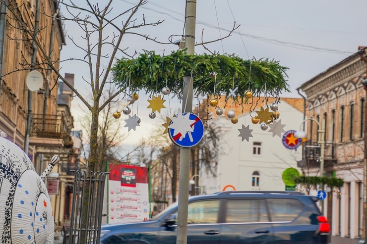 Košā Daugavpils ietērpjas svētku rotā. Foto: Daugavpils.lv 295405