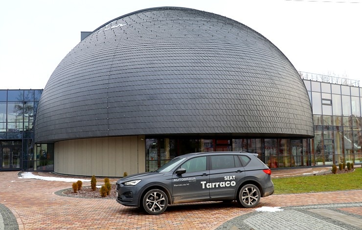 Travelnews.lv ar jauno «Seat Tarraco FR 1.5 TSI» apceļo Siguldu, Turaidu, Lielvārdi un Doles salu Travelnews.lv ar jauno «Seat Tarraco FR 1.5 TSI» apceļo Siguldu, Turaidu, Lielvārdi un Doles salu 296381