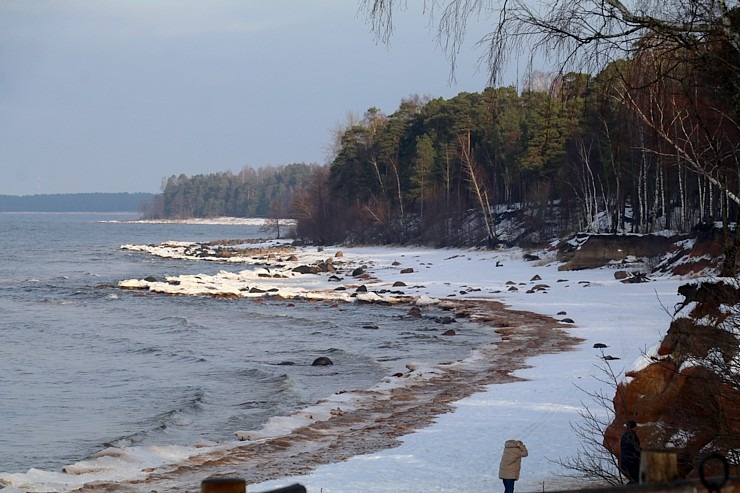 Travelnews.lv dodas 25 km pārgājiena maršrutā Veczemju klintis - Tūja 297097