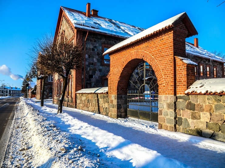 Madona ieslīgst ziemas apskāvienos. Foto: Madona.lv 297625