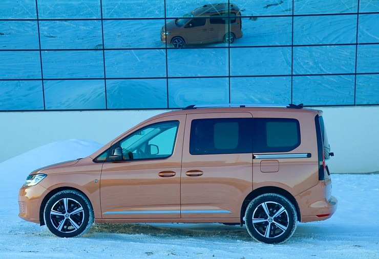 Travelnews.lv apceļo Latviju ar jauno «Volkswagen Caddy 5» 297761