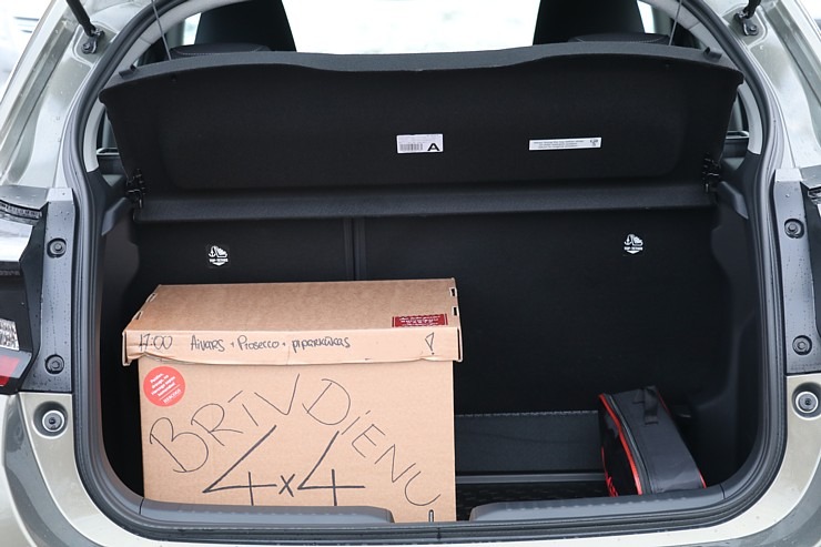 Travelnews.lv sadarbībā ar auto nomu «Sixt Latvija» apceļo Pierīgu ar jauno «Toyota Yaris Hybrid» Travelnews.lv sadarbībā ar auto nomu «Sixt Latvija» apceļo Pierīgu ar jauno «Toyota Yaris Hybrid» 298005
