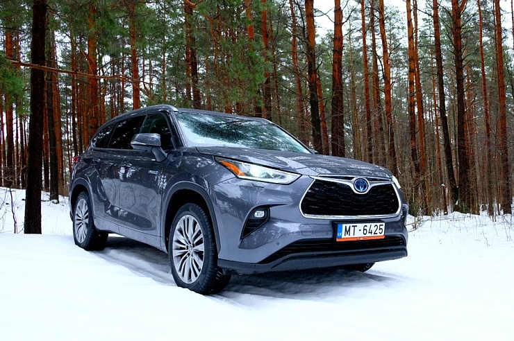 «Sixt Latvija» saņem jaunas «Amserv Motors» automašīnas «Toyota Highlander 2.5 Hybrid AWD Executive» «Sixt Latvija» saņem jaunas «Amserv Motors» automašīnas «Toyota Highlander 2.5 Hybrid AWD Executive» 298495