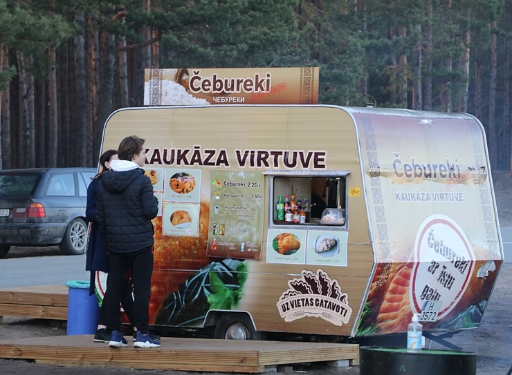 Lieldienās Carnikava pārsteidz ar restorānu «Ozo» uz riteņiem, Novadpētniecības centru, mežu un pludmali Lieldienās Carnikava pārsteidz ar restorānu «Ozo» uz riteņiem, Novadpētniecības centru, mežu un pludmali 299243