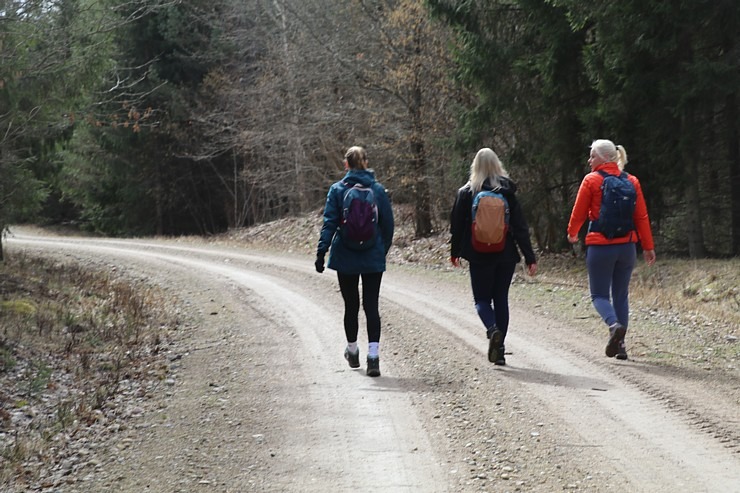 Travelnews.lv dodas 28 km pārgājienā Gārsenes apkārtnē 4.daļa 299501