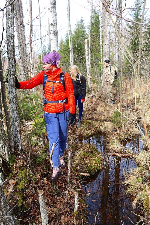 Travelnews.lv dodas 28 km pārgājienā Gārsenes apkārtnē 4.daļa 299510