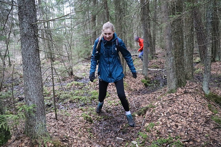 Travelnews.lv dodas 28 km pārgājienā Gārsenes apkārtnē 4.daļa 299525