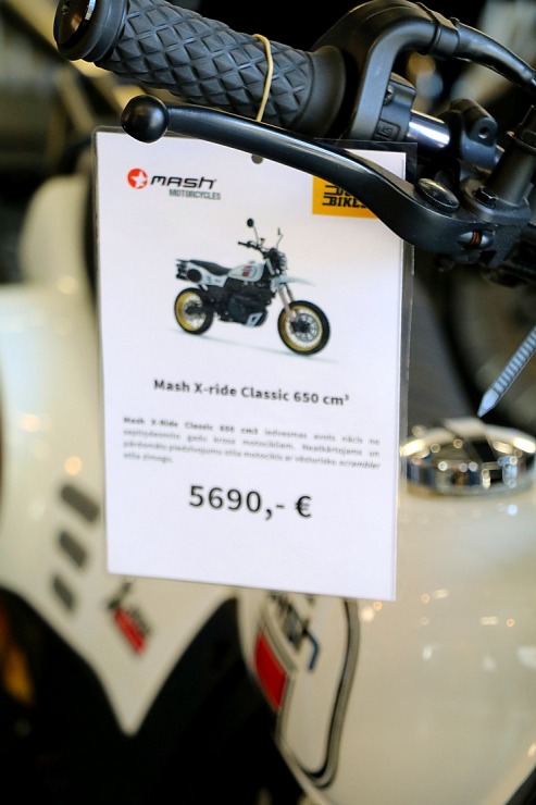 Travelnews.lv apmeklē pilsētas motociklu tirgotavu «Dude Bikes» Rīgā 300087