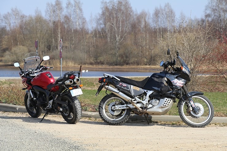 Travelnews.lv ar elektrisko «Škoda Enyaq iV 80» apmeklē Likteņdārzu Kokneses novadā 300174