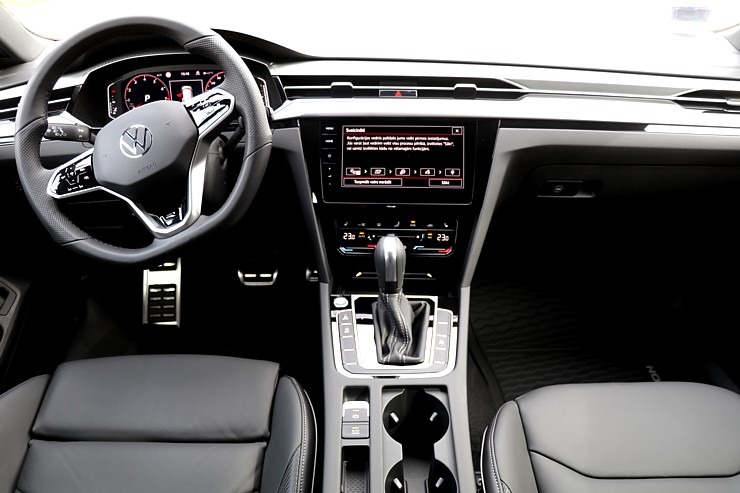 Travelnews.lv apceļo Latviju ar skaisto «Volkswagen Arteon Shooting Brake» 300357