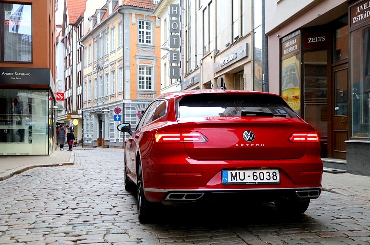 Travelnews.lv apceļo Latviju ar skaisto «Volkswagen Arteon Shooting Brake» 300369