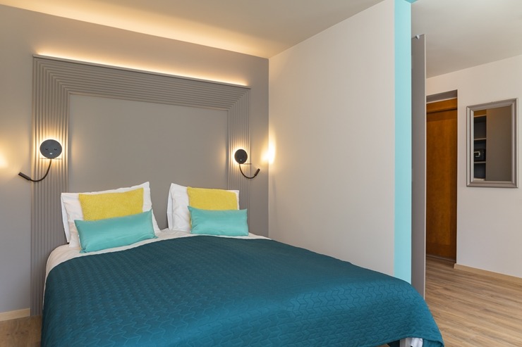 Jūrmalā viesi tiek laipni aicināti palikt jaunās un renovētās istabiņās viesnīcā «kurshi hotel&spa» Jūrmalā viesi tiek laipni aicināti palikt jaunās un renovētās istabiņās viesnīcā «kurshi hotel&spa» 302141