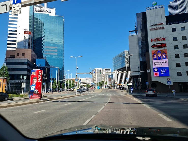 Travelnews.lv ar auto nomas «Sixt Latvija» spēkratu «Audi Q2» apceļo Tallinu 303182