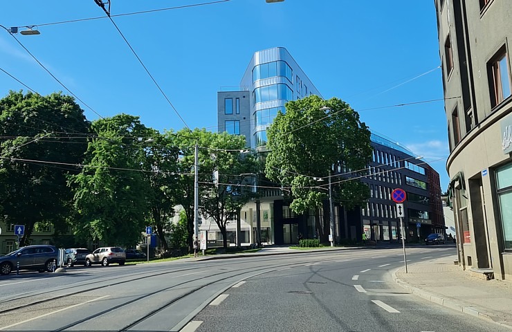 Travelnews.lv ar auto nomas «Sixt Latvija» spēkratu «Audi Q2» apceļo Tallinu 303183