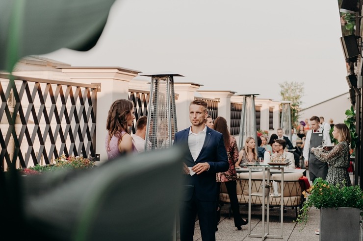 «Grand Hotel Kempinski Riga» sadarbībā ar mākslinieci Gundegu Dūdumu atklāj izstādi 304159