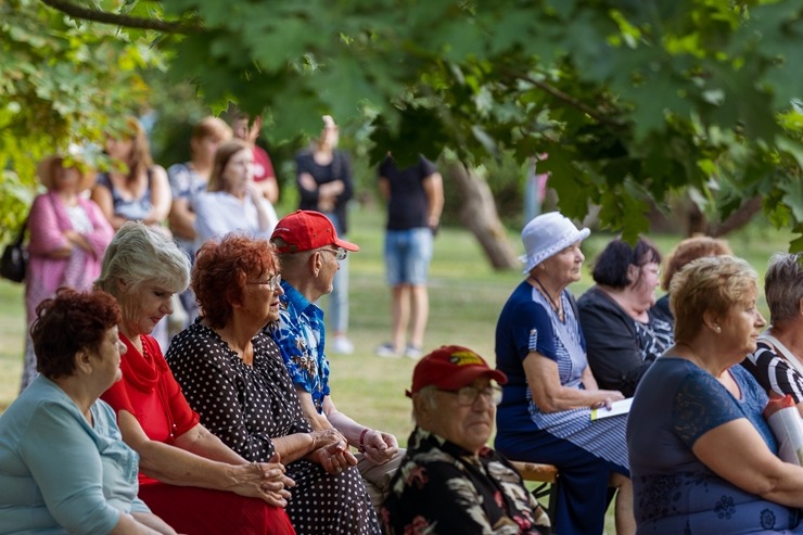 Dienvidkurzemes festivāla “Rimbenieks” vasarīgos koncertus bauda Vecpilī un Aizputē 304368