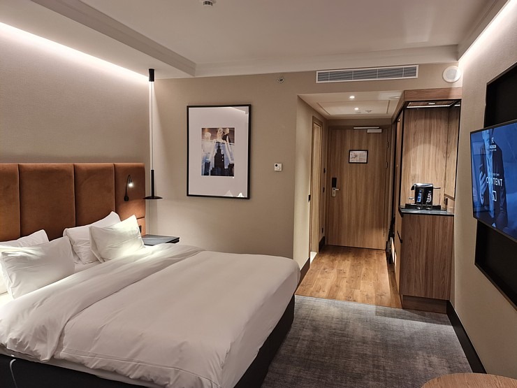 Travelnews.lv ar «AVIS Latvija» apceļo Poliju un izbauda «Radisson Collection Hotel, Warsaw» viesmīlību Travelnews.lv ar «AVIS Latvija» apceļo Poliju un izbauda «Radisson Collection Hotel, Warsaw» viesmīlību 304440