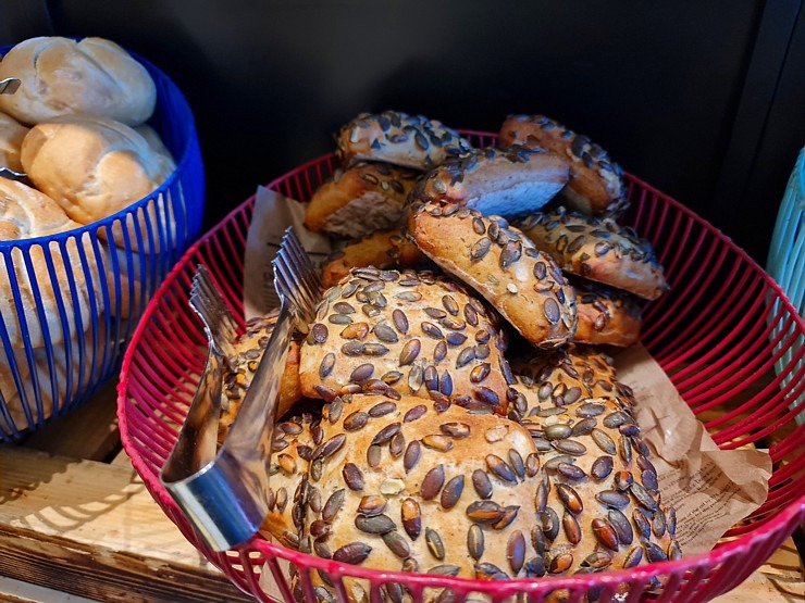 Travelnews.lv ar «AVIS Latvija» apceļo Poliju un izbauda «Radisson Collection Hotel, Warsaw» viesmīlību Travelnews.lv ar «AVIS Latvija» apceļo Poliju un izbauda «Radisson Collection Hotel, Warsaw» viesmīlību 304462