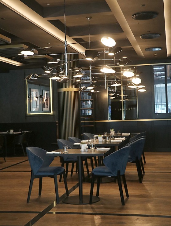 Travelnews.lv ar «AVIS Latvija» apceļo Poliju un izbauda «Radisson Collection Hotel, Warsaw» viesmīlību Travelnews.lv ar «AVIS Latvija» apceļo Poliju un izbauda «Radisson Collection Hotel, Warsaw» viesmīlību 304472