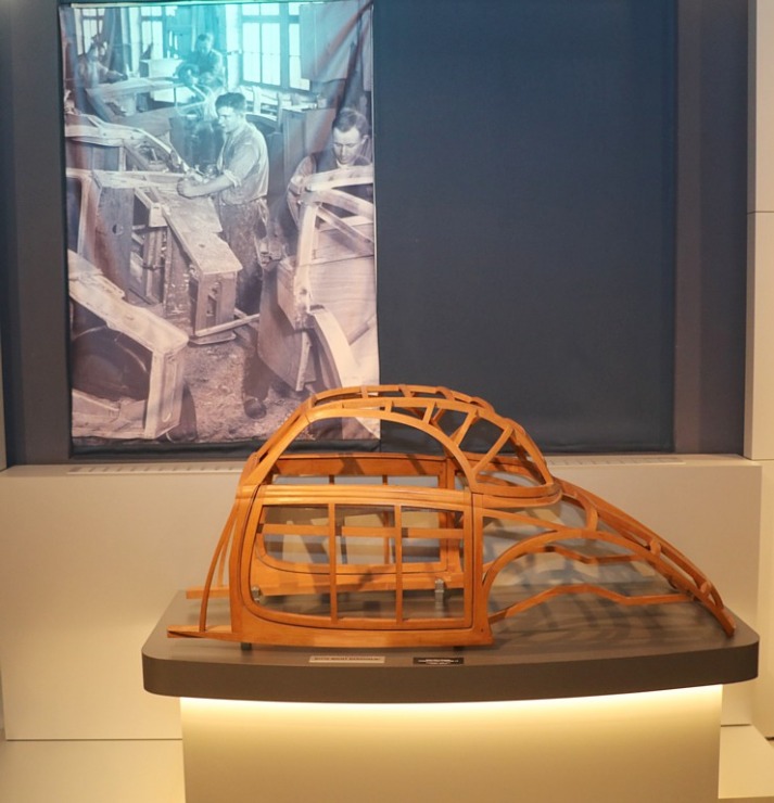 Travelnews.lv apmeklē vietu, kur dzima auto zīmols «AUDI» - «August Horch Museum Zwickau» Cvikavā 304950