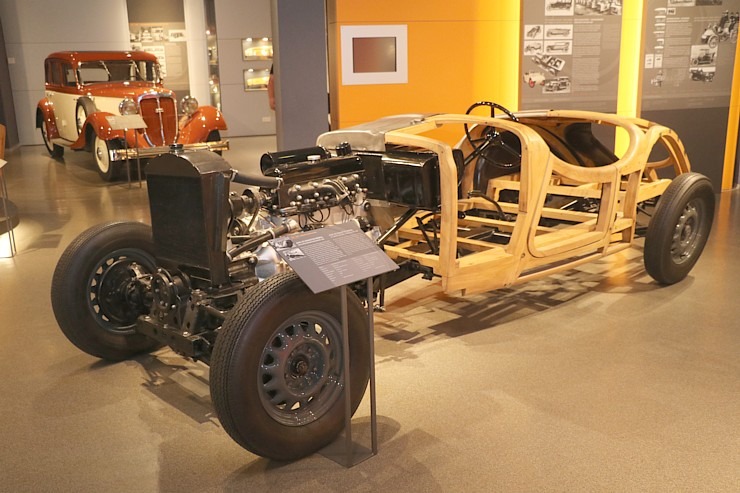 Travelnews.lv apmeklē vietu, kur dzima auto zīmols «AUDI» - «August Horch Museum Zwickau» Cvikavā 304953
