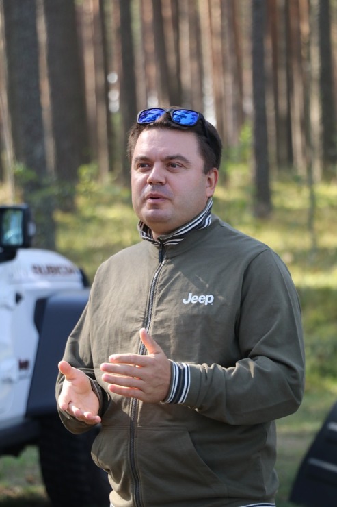 Travelnews.lv kopā ar autodīleri «Autobrava» Latvijas bezceļos izdzen jaunos «Jeep» spēkratus 305734