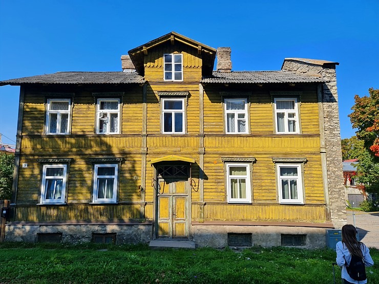Travelnews.lv no Tallinas lidostas (20-25 min) kājām dodas uz Tallinas autoostu, lai ceļotu uz Sāremā Travelnews.lv no Tallinas lidostas (20-25 min) kājām dodas uz Tallinas autoostu, lai ceļotu uz Sāremā 306929