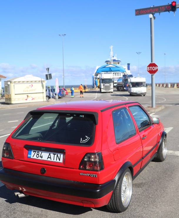 Travelnews.lv ar sabiedrisko transportu ceļo maršrutā Tallina - Muhu sala - Sāremā 306980