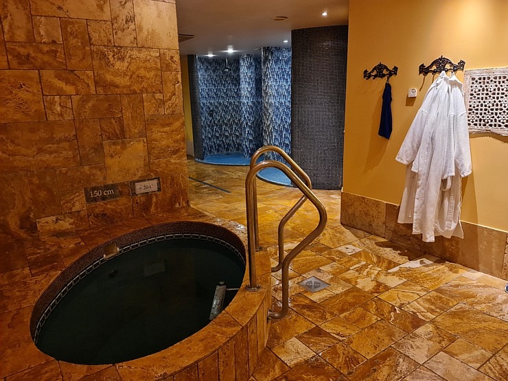 Travelnews.lv nakšņo 2 naktis Sāremas populārajā viesnīcā «Grand Rose SPA Hotel» 307580