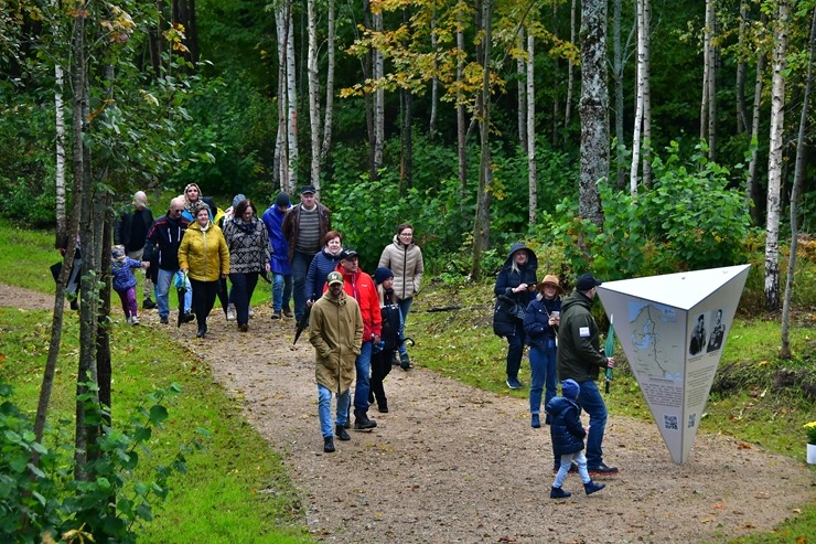 Skatu torņu apceļotājiem jauns tūrisma objekts - Taborkalna skatu torņis Jēkabpils novadā. Foto: Jekabpils.lv Skatu torņu apceļotājiem jauns tūrisma objekts - Taborkalna skatu torņis Jēkabpils novadā. Foto: Jekabpils.lv 307894