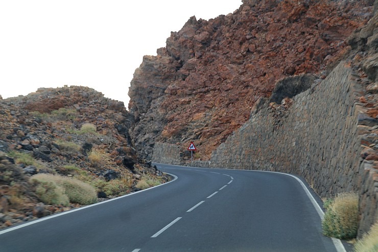 Travelnews.lv iepazīst mēness ainavu Teidas vulkāna apkārtnē Tenerifes salā 308159