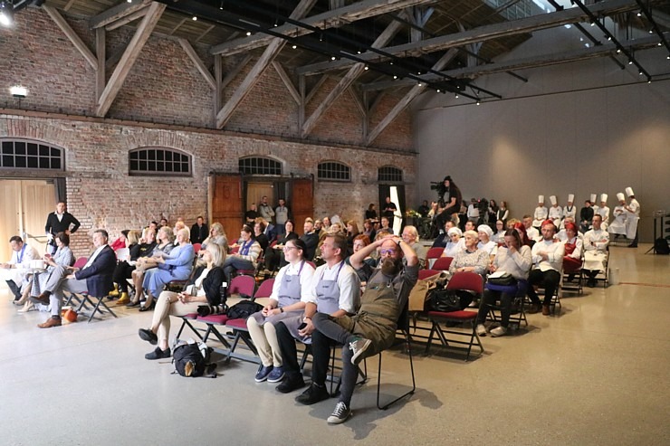 «Latvijas gada pavārs 2021» ir Dinārs Zvidriņš un «Latvijas gada pavārzellis 2021» ir Aleksandra Krūka «Latvijas gada pavārs 2021» ir Dinārs Zvidriņš un «Latvijas gada pavārzellis 2021» ir Aleksandra Krūka 308252