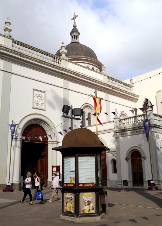 Travelnews.lv ekskursijas veidā iepazīst romantisku pilsētiņu Sankristovala de la Laguna Tenerifē Travelnews.lv ekskursijas veidā iepazīst romantisku pilsētiņu Sankristovala de la Laguna Tenerifē 308777