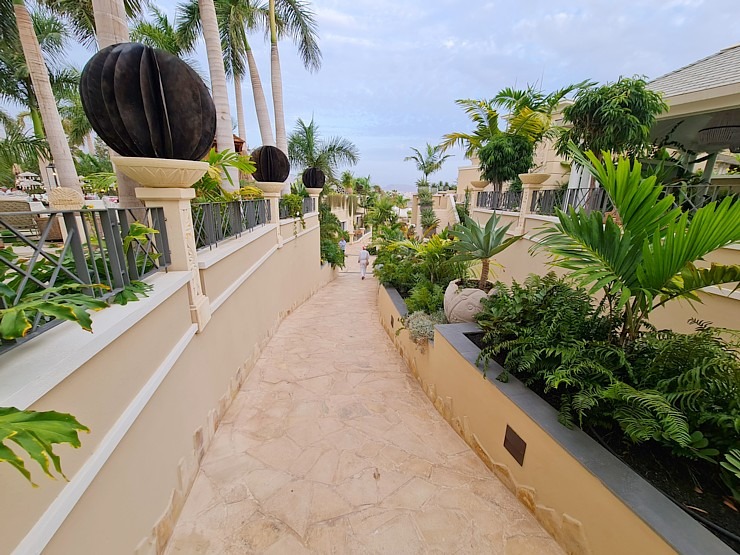Travelnews.lv iepazīst vienu no skaistākajām dizaina viesnīcām Tenerifē - «Royal River Luxury Hotel» Travelnews.lv iepazīst vienu no skaistākajām dizaina viesnīcām Tenerifē - «Royal River Luxury Hotel» 309090