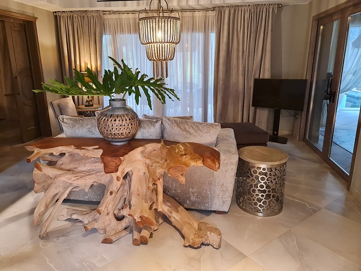 Travelnews.lv iepazīst vienu no skaistākajām dizaina viesnīcām Tenerifē - «Royal River Luxury Hotel» 309124