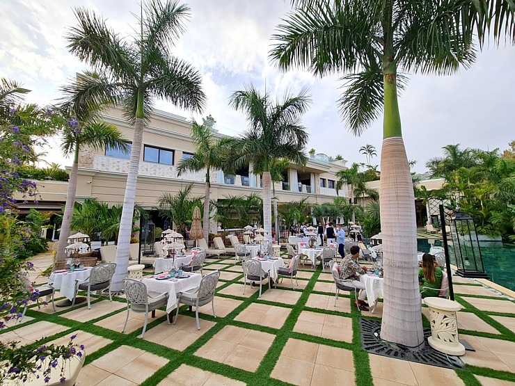 Travelnews.lv iepazīst vienu no skaistākajām dizaina viesnīcām Tenerifē - «Royal River Luxury Hotel» Travelnews.lv iepazīst vienu no skaistākajām dizaina viesnīcām Tenerifē - «Royal River Luxury Hotel» 309084