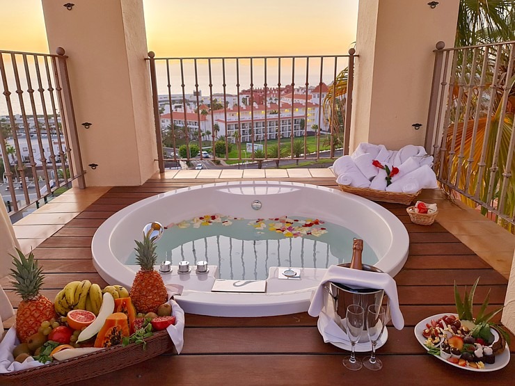 Travelnews.lv iepazīst romatisku Tenerifes viesnīcu «Hotel Vincci Selección La Plantación del Sur» 309373