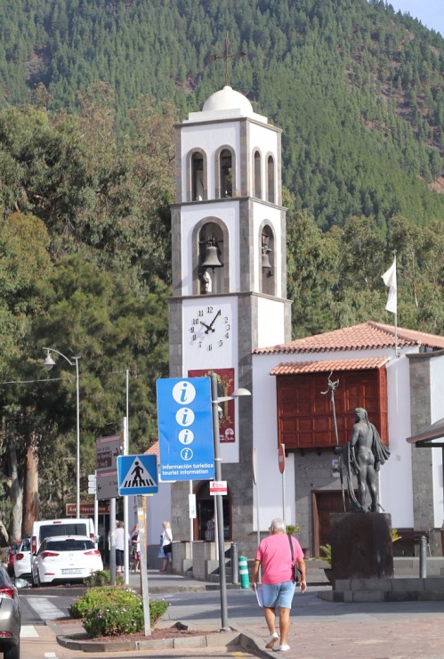 Travelnews.lv ar ekskursiju autobusu apbrauc apkārt Tenerifes salai un izbauda ceļu infrastruktūru Travelnews.lv ar ekskursiju autobusu apbrauc apkārt Tenerifes salai un izbauda ceļu infrastruktūru 309626