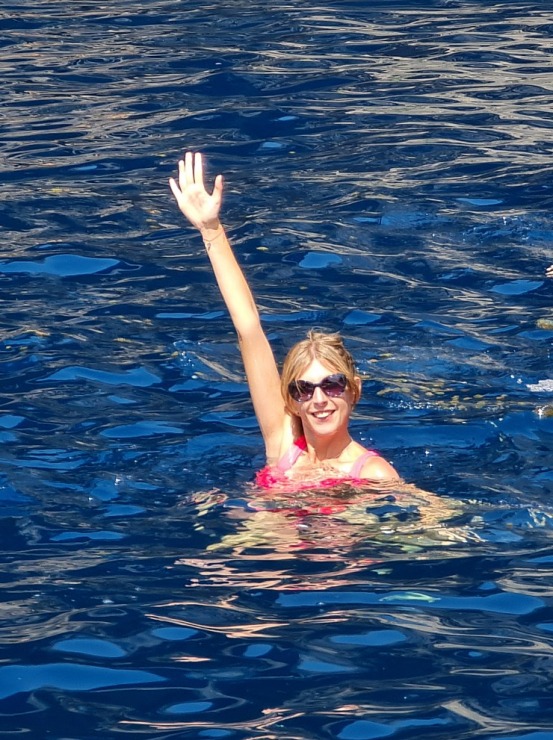 Travelnews.lv ar katamarānu dodas Atlantijas okeānā gar Tenerifes salas piekrasti 309682
