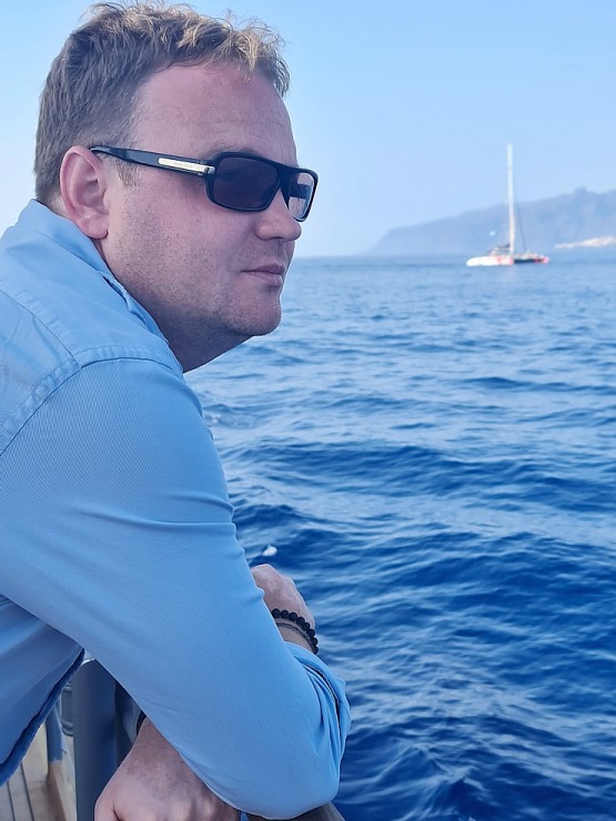 Travelnews.lv ar katamarānu dodas Atlantijas okeānā gar Tenerifes salas piekrasti 309652