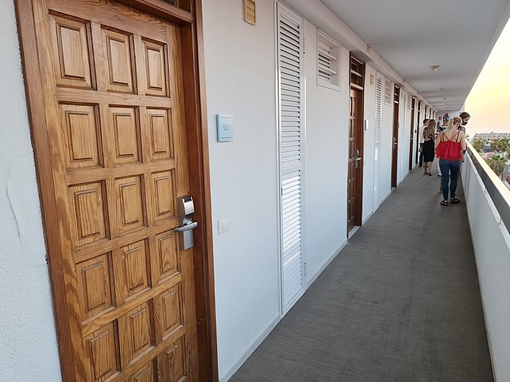 Travelnews.lv iepazīst un vakariņo Tenerifes viesnīcā «Coral Beach Hotel» 309770