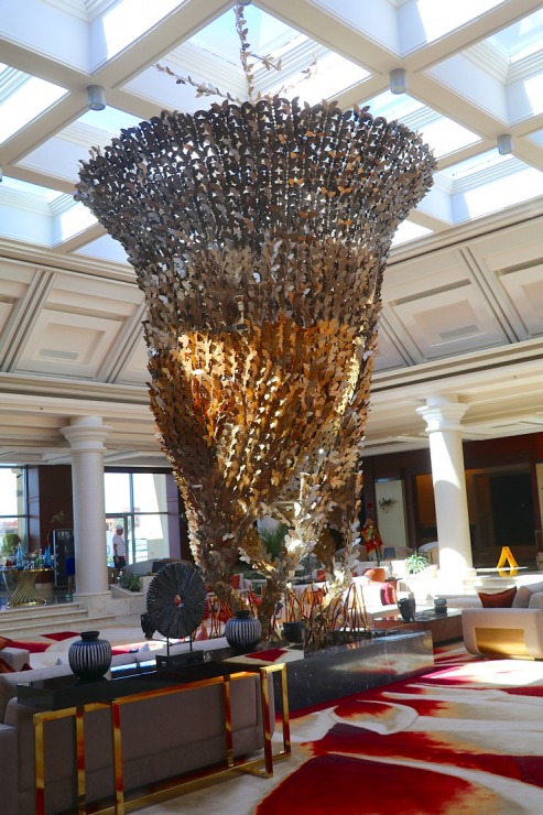 Iepazīstam Šarm el Šeihas 5 zvaigžņu viesnīcas «Rixos Sharm El Sheikh Adult Friendly» galveno ēku 310050