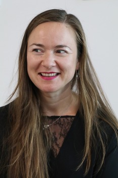 32