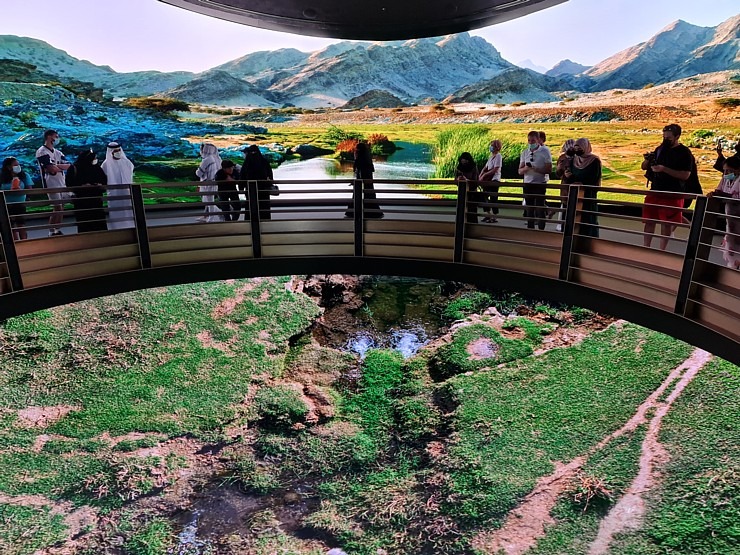 Travelnews.lv izstādē «Expo 2020 Dubai» apmeklē labi apmeklēto Saūda Arābijas paviljonu 311122