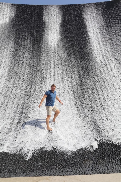 Travelnews.lv apmeklē izstādē «Expo 2020 Dubai» ūdens  atrakciju «Dubai Water Feature» 311196